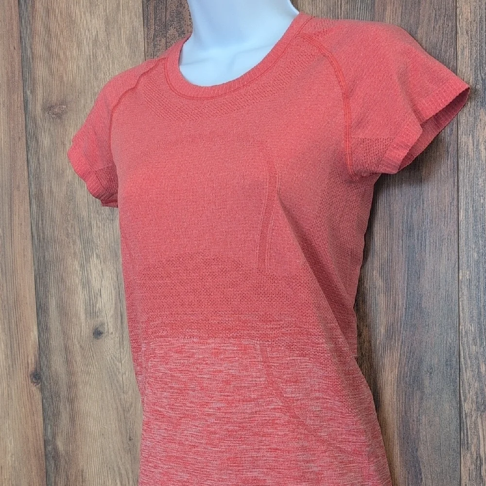 LuLuLemon Pink Active Short Sleeve Red Tee S